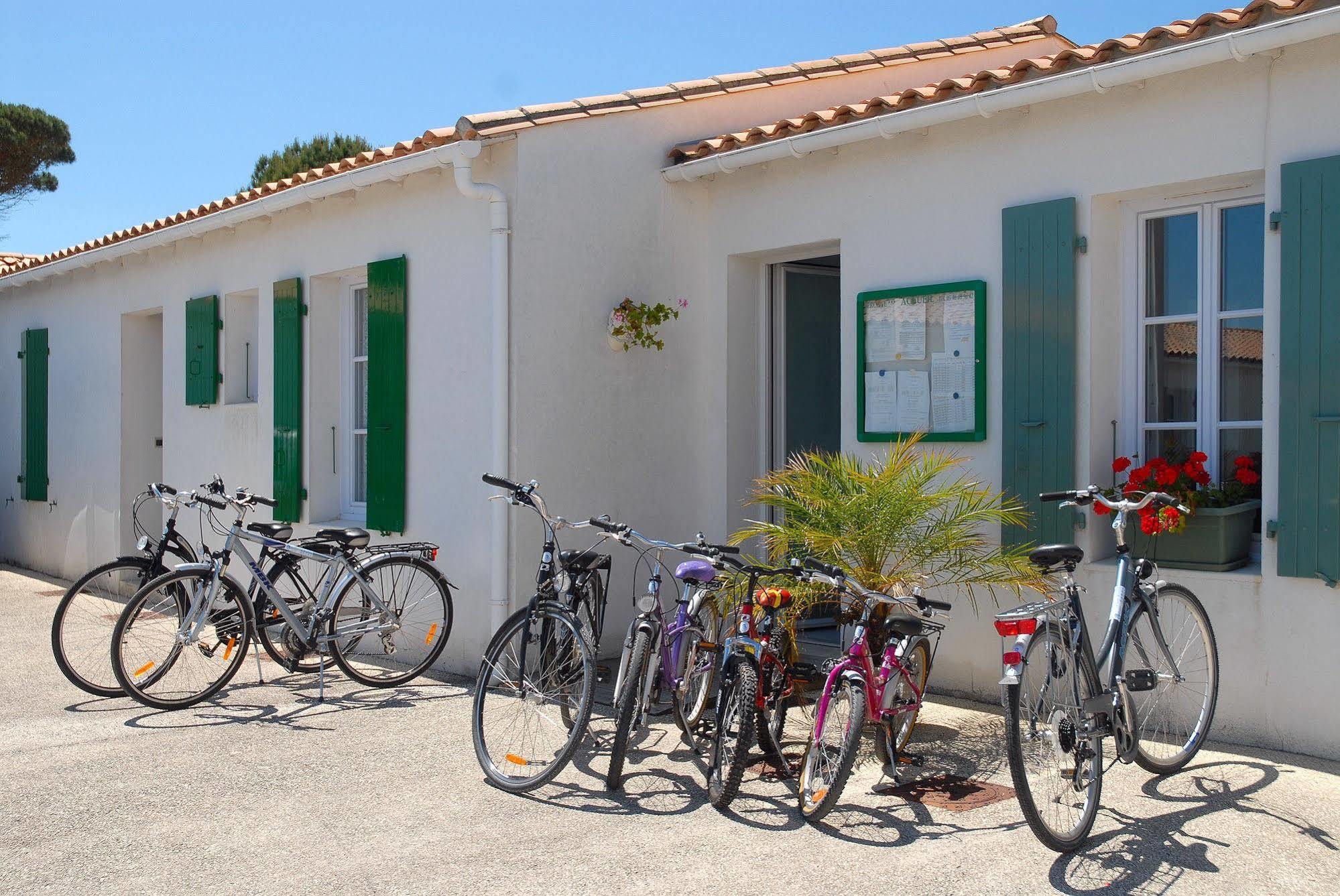 Hotel Jerodel Le Bois-Plage-en-Re Bagian luar foto