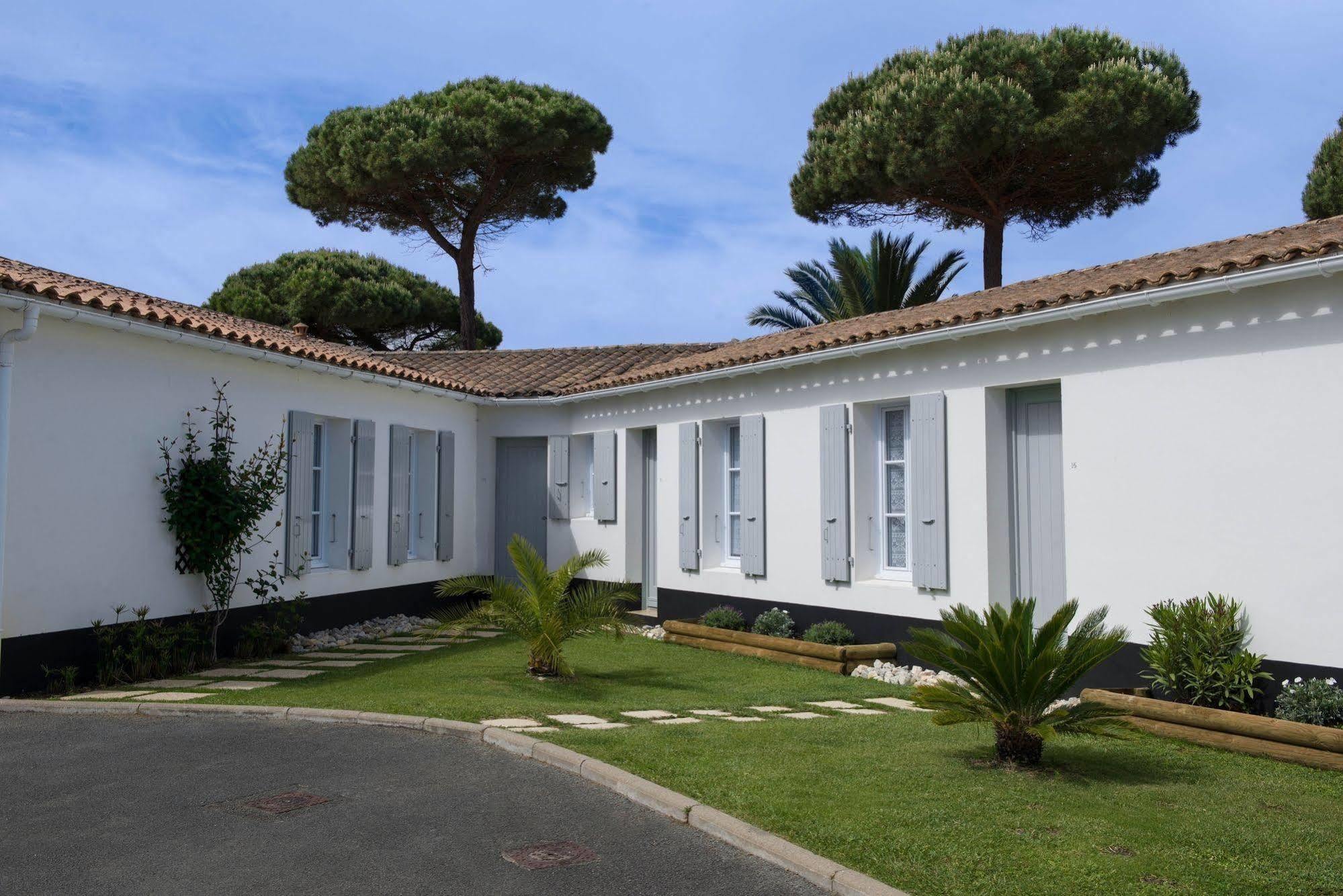 Hotel Jerodel Le Bois-Plage-en-Re Bagian luar foto
