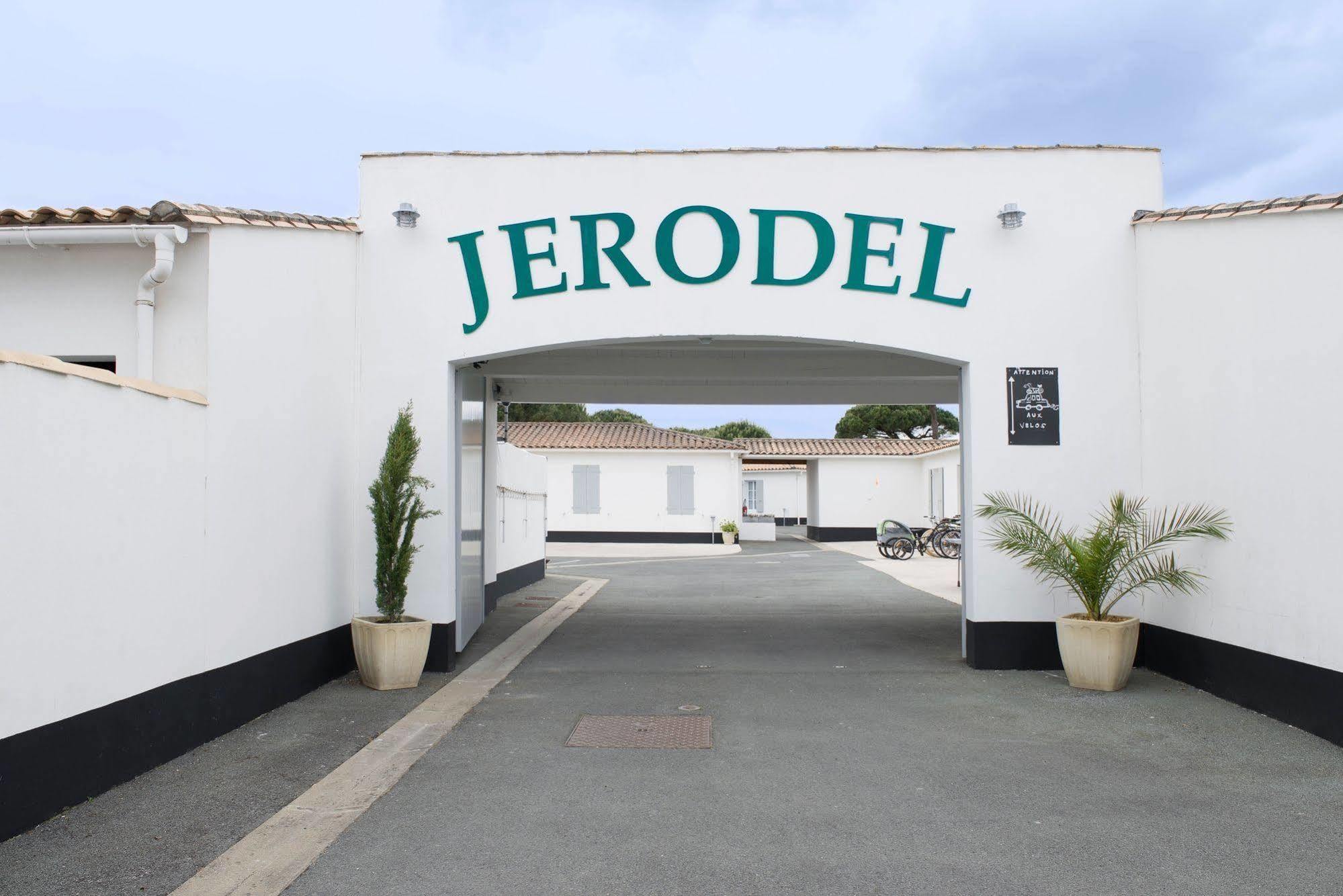 Hotel Jerodel Le Bois-Plage-en-Re Bagian luar foto