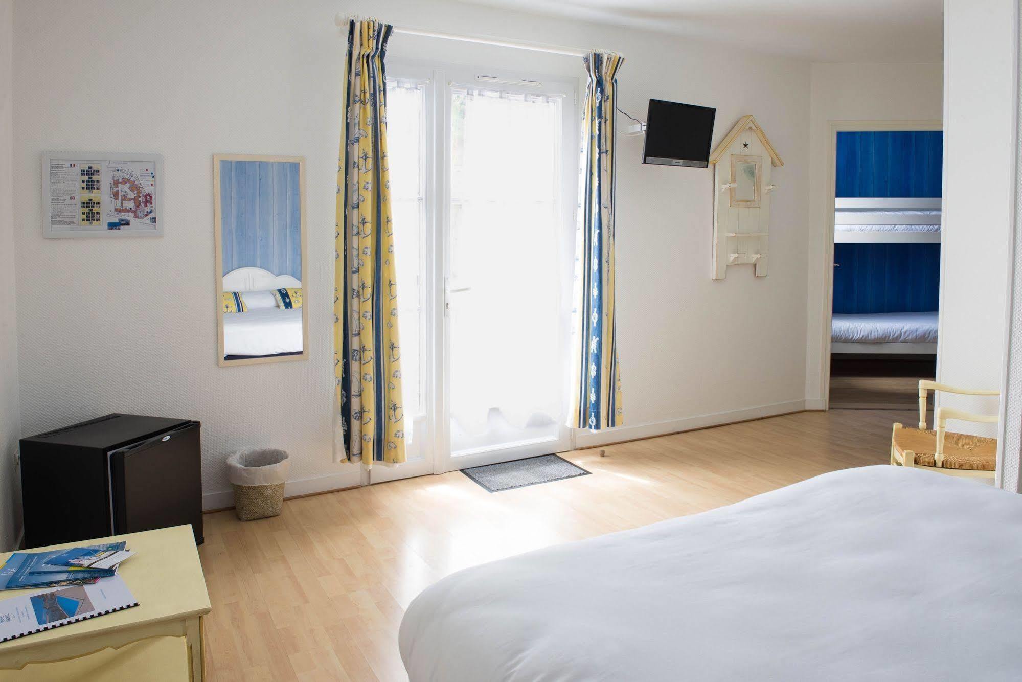 Hotel Jerodel Le Bois-Plage-en-Re Bagian luar foto