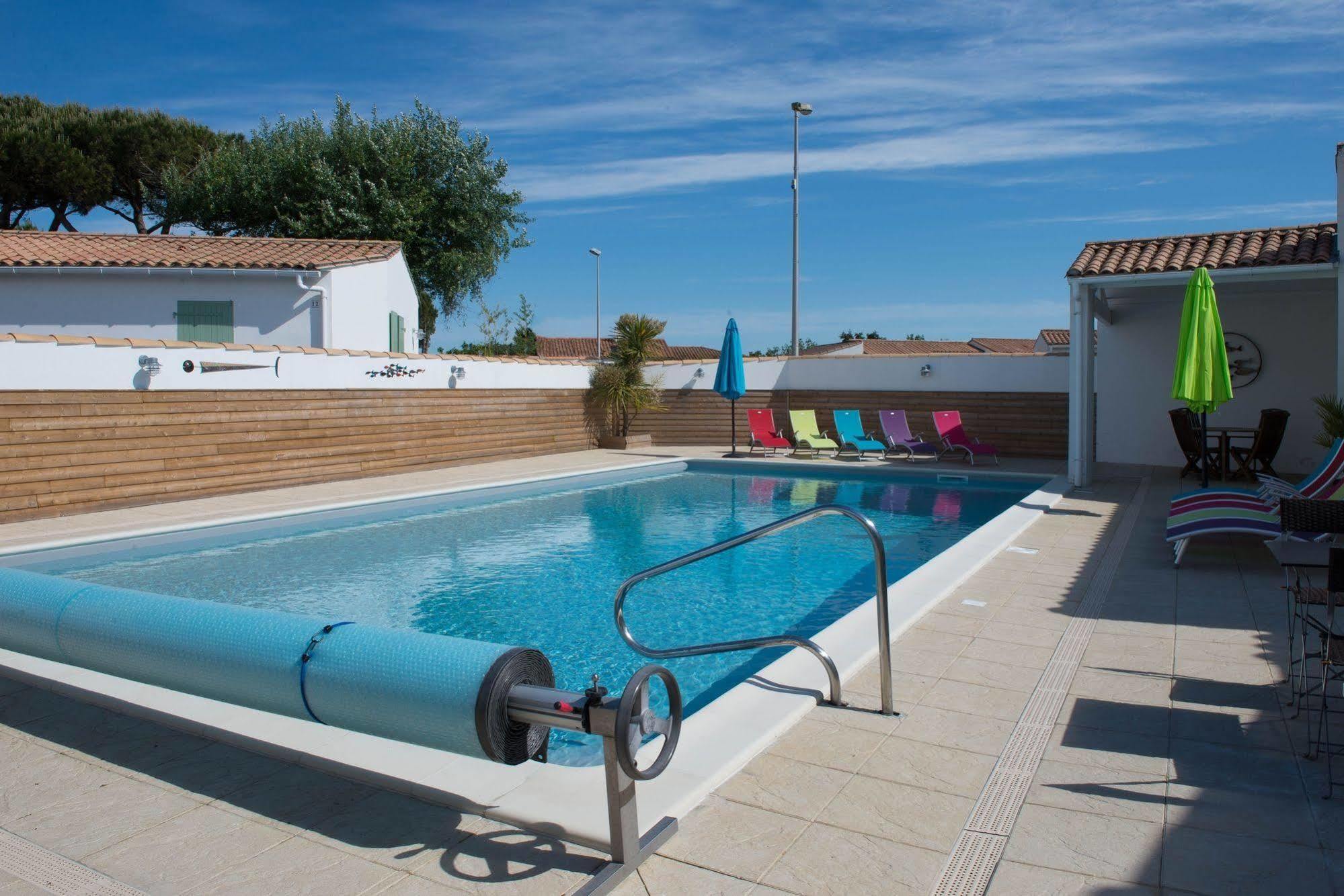 Hotel Jerodel Le Bois-Plage-en-Re Bagian luar foto