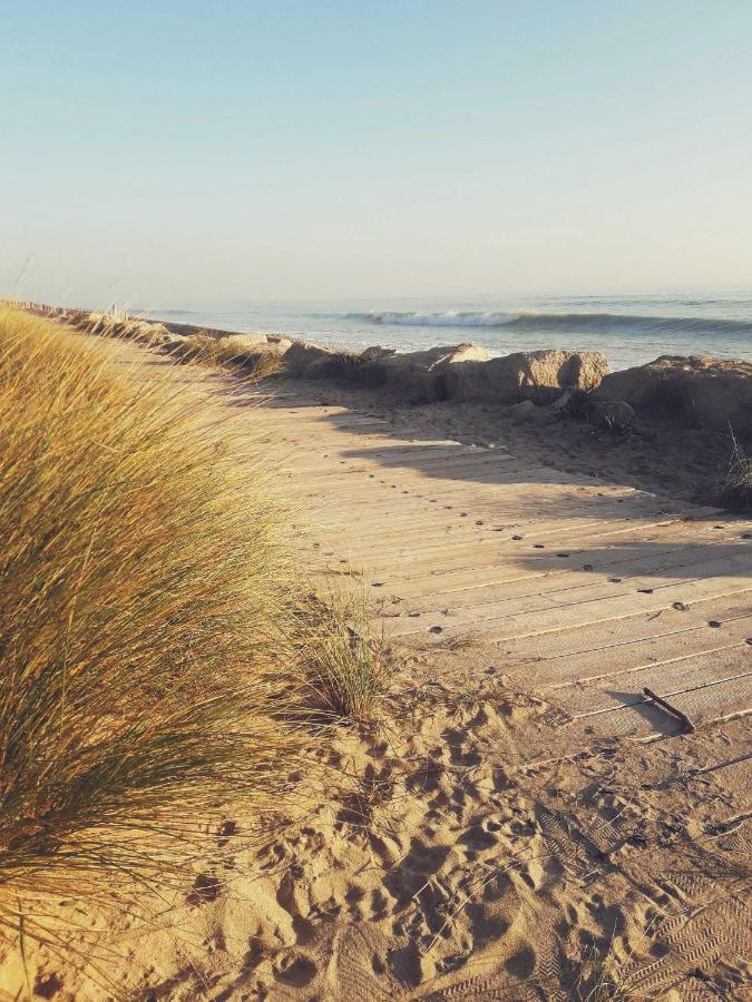 Hotel Jerodel Le Bois-Plage-en-Re Bagian luar foto