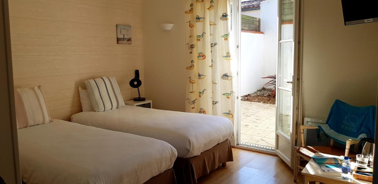 Hotel Jerodel Le Bois-Plage-en-Re Bagian luar foto